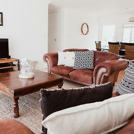 One On Gray Apartment Knysna Esterno foto