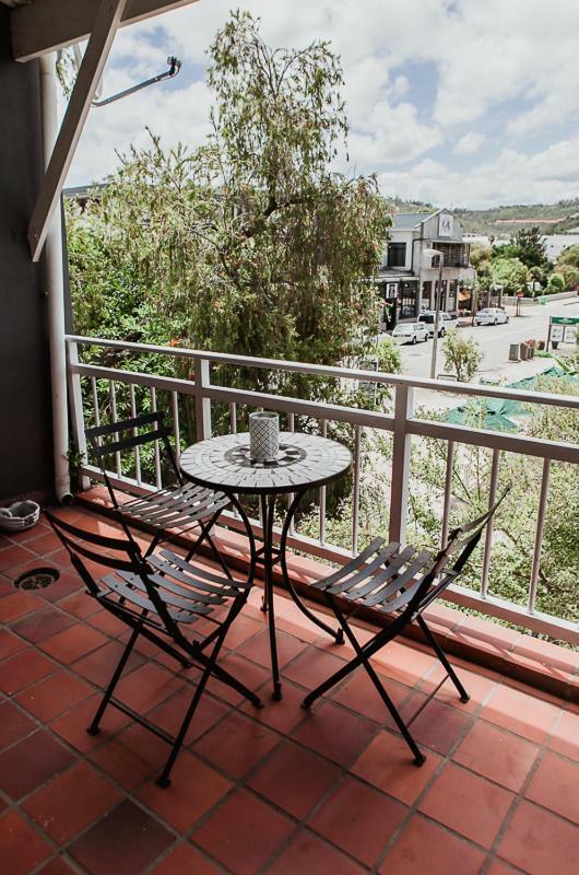 One On Gray Apartment Knysna Esterno foto